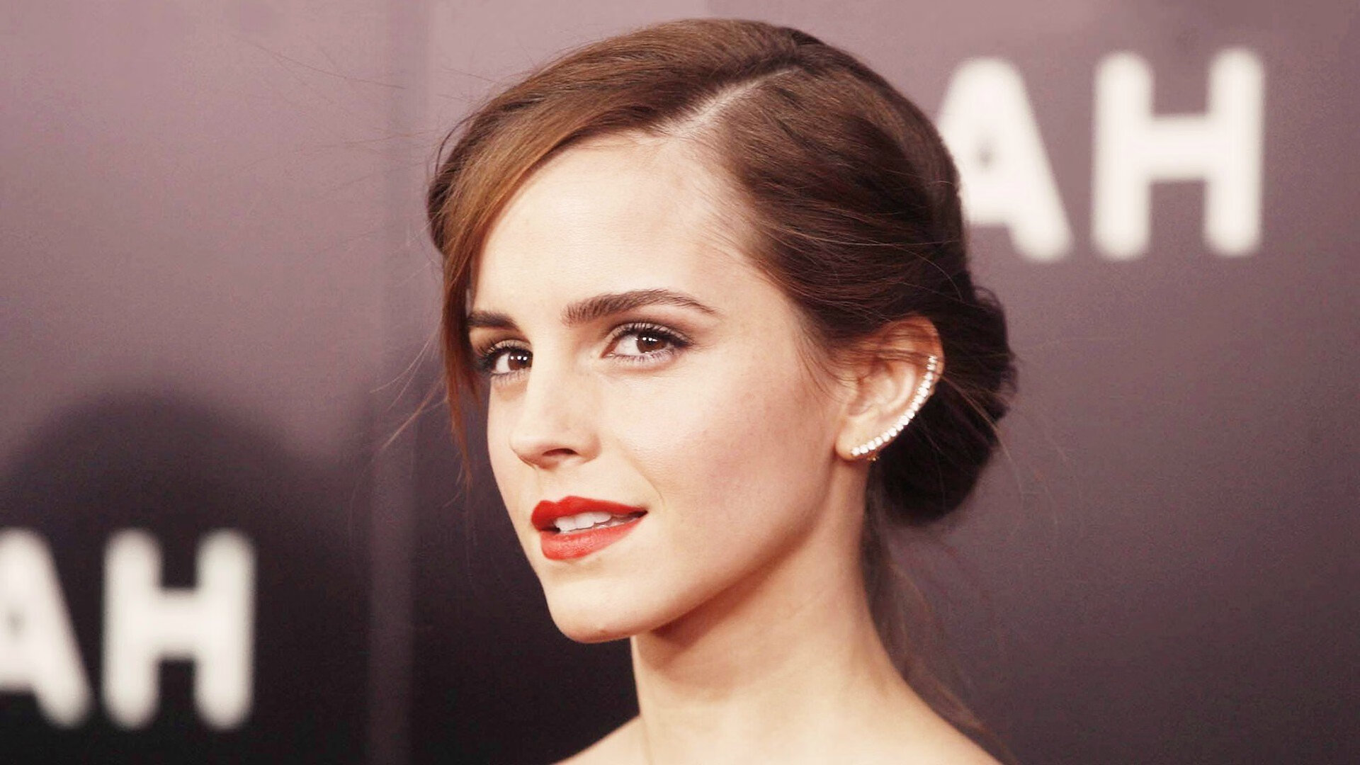 海边高空秋千体验,感受心跳加速的极致快感,高空荡秋千哪里有