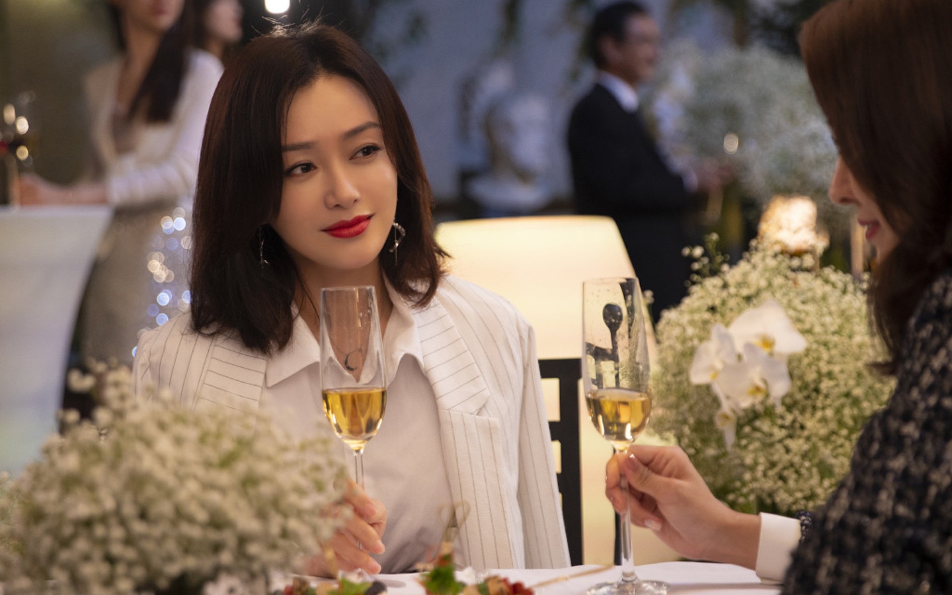 沃尔夫斯堡球员奋力拼搏，最终夺得关键胜利，沃尔夫斯堡足球队最新新闻