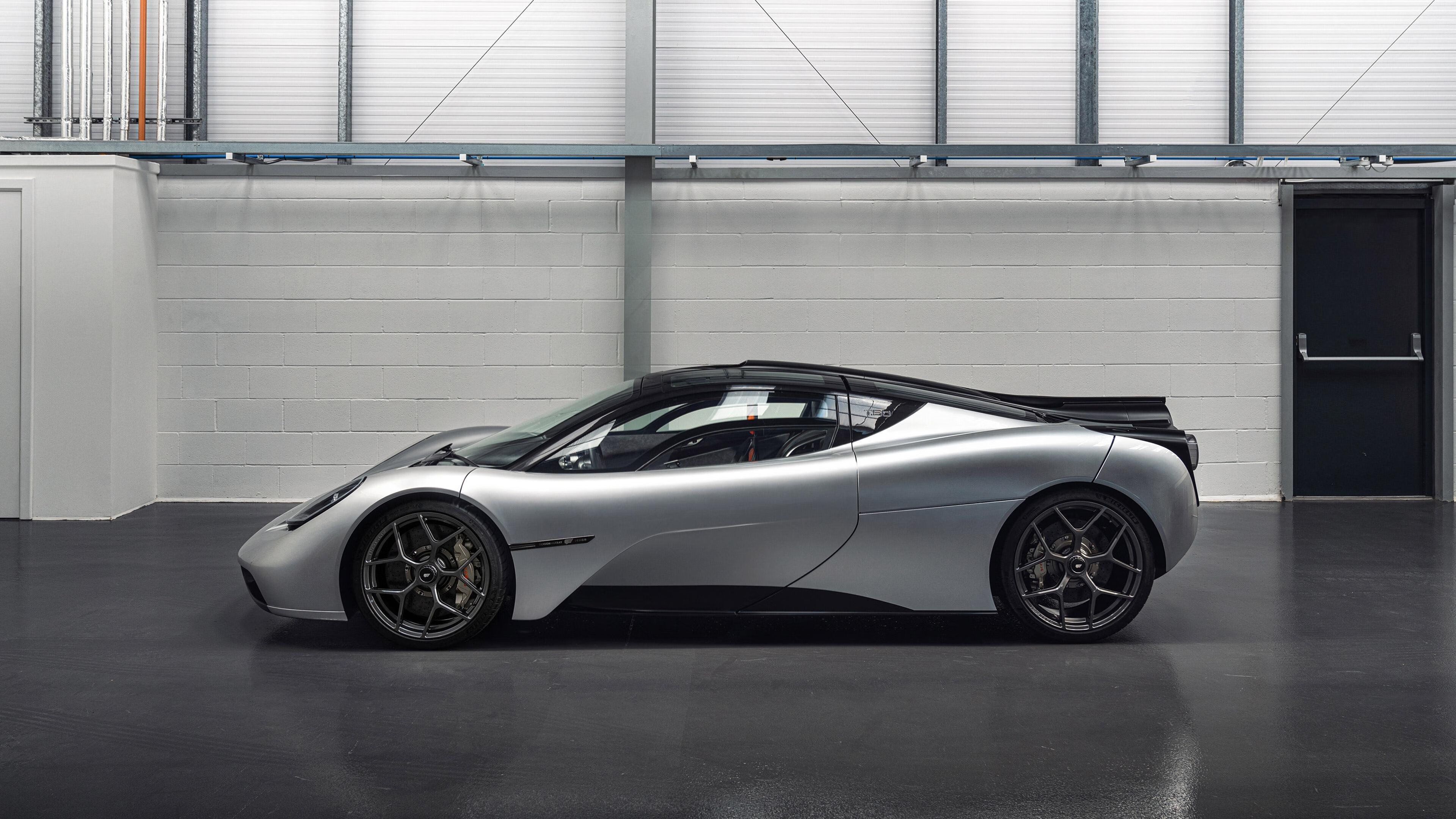 国际热身赛国足战胜 球员技术提升明显,国足热身赛取胜